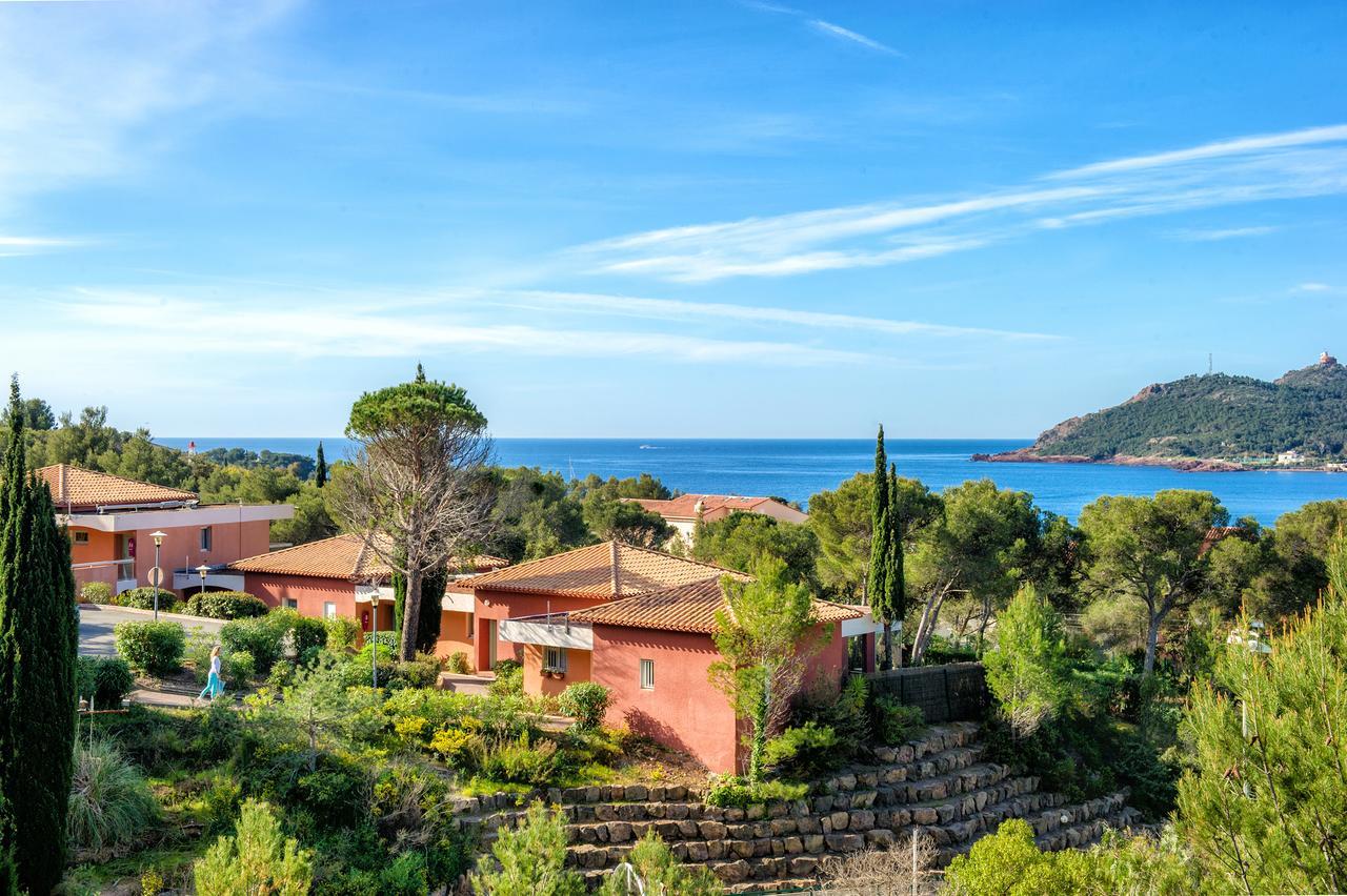 Village Club Les Mas De L'Esterel Saint-Raphael  Exterior photo