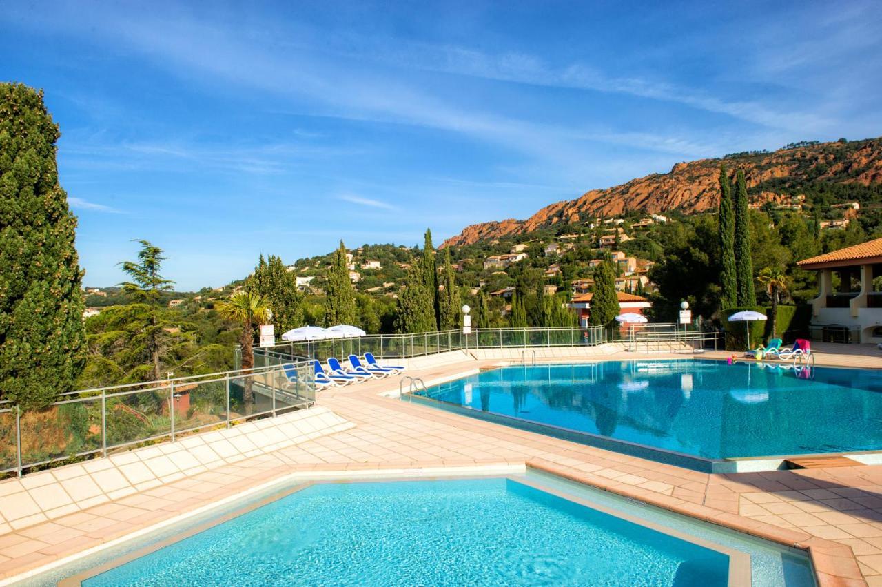 Village Club Les Mas De L'Esterel Saint-Raphael  Exterior photo