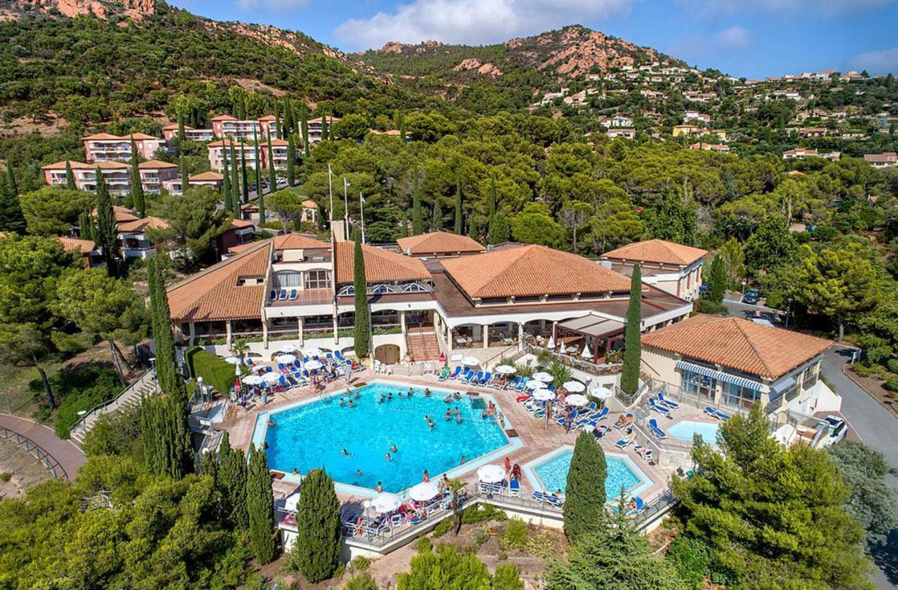 Village Club Les Mas De L'Esterel Saint-Raphael  Exterior photo
